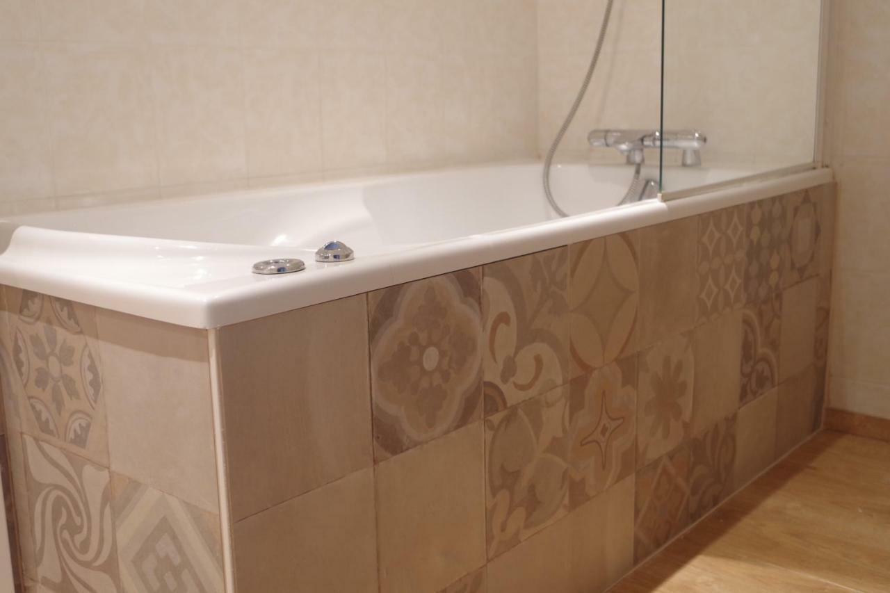 Bed and Breakfast Logis De La Clartiere Falleron Екстер'єр фото