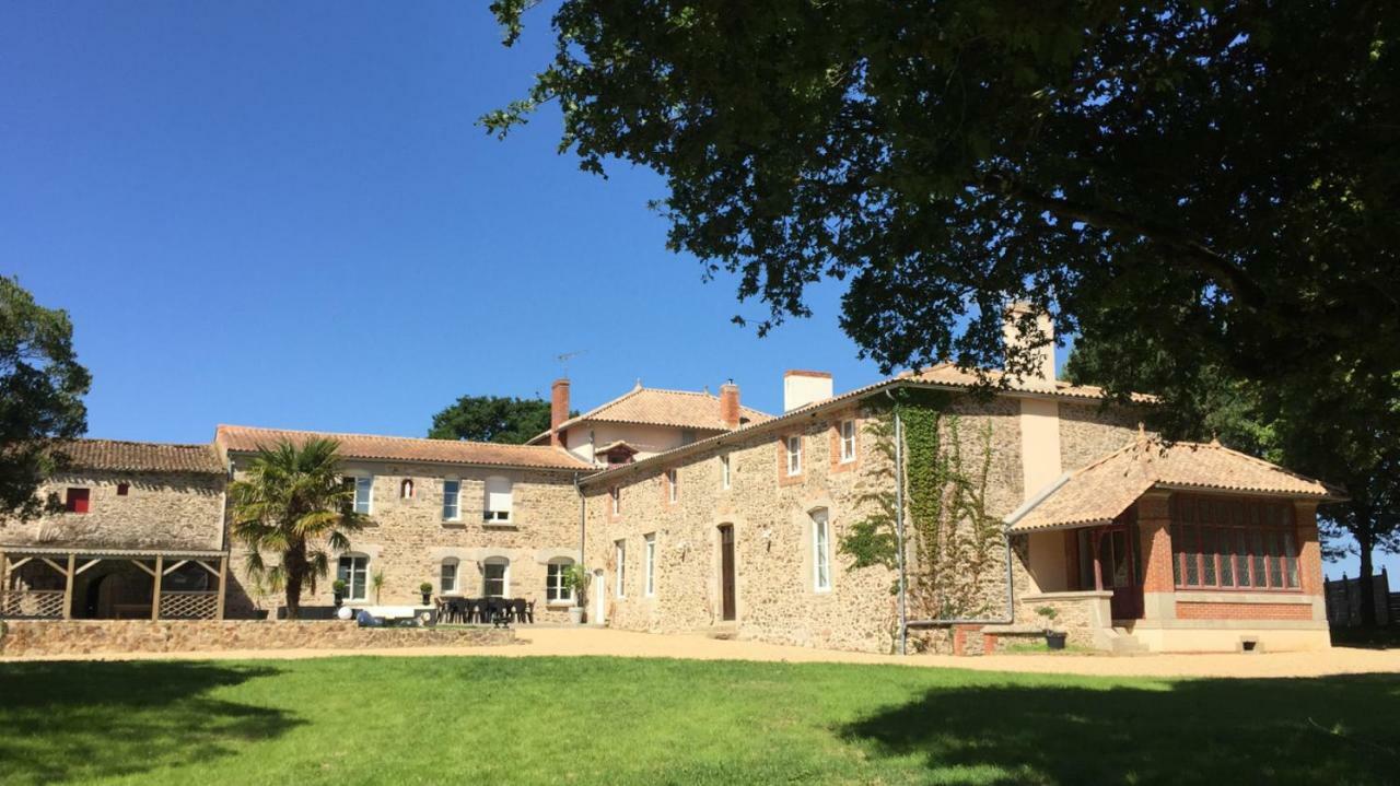 Bed and Breakfast Logis De La Clartiere Falleron Екстер'єр фото