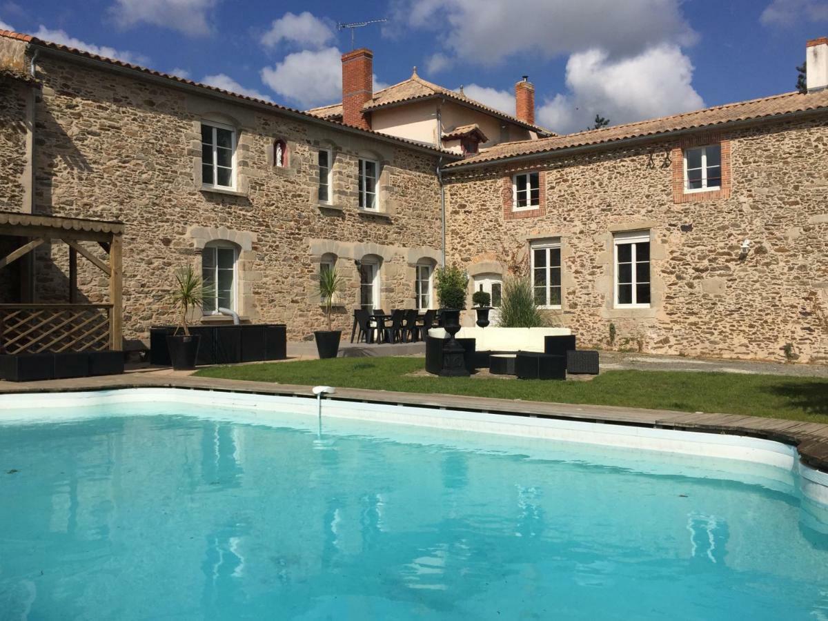 Bed and Breakfast Logis De La Clartiere Falleron Екстер'єр фото