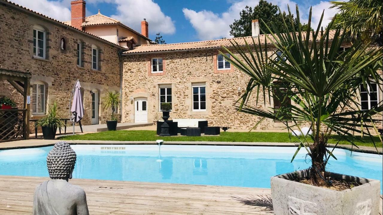 Bed and Breakfast Logis De La Clartiere Falleron Екстер'єр фото